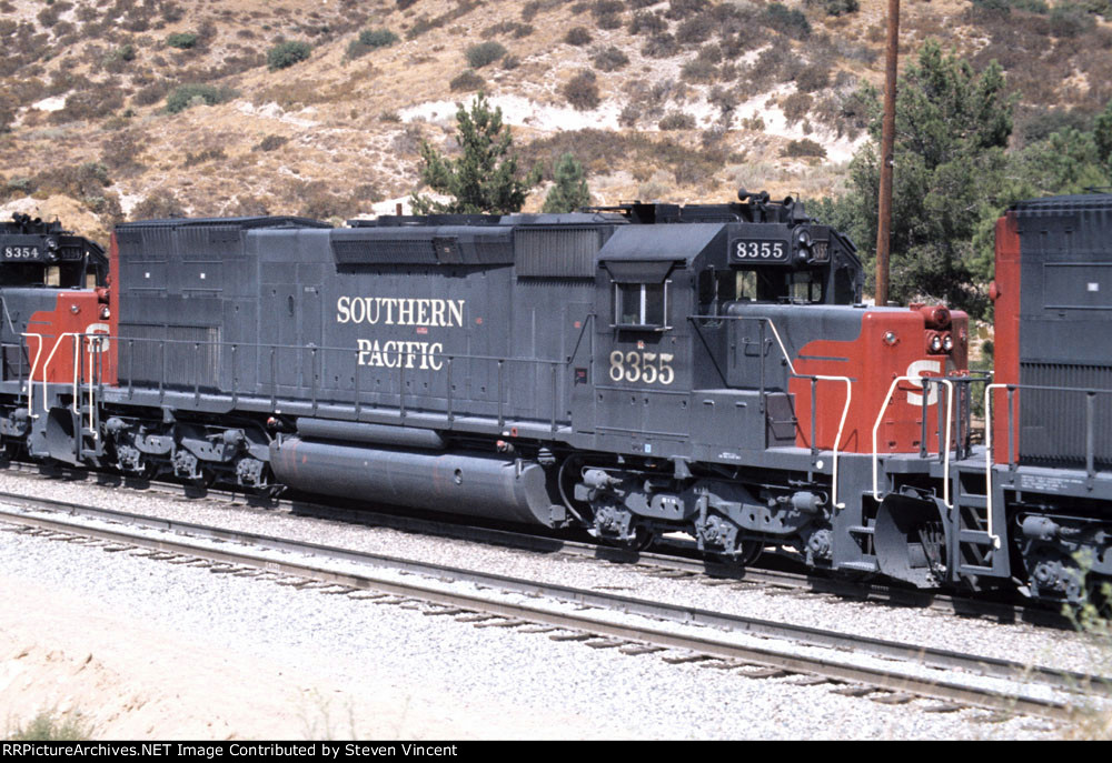 Southern Pacific SD40T-2 SP #8355